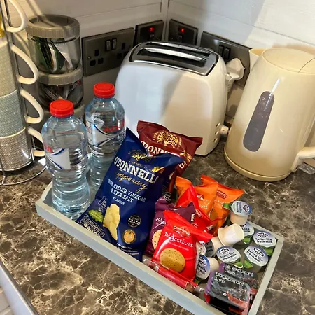 胶囊旅馆 Paddock Pod - Sleeps 4 & Roofed Over Private Hot Tub & New Sauna Burnfoot